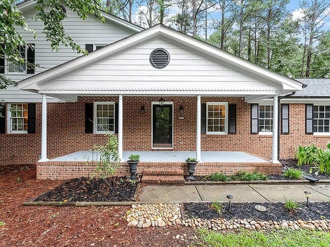 208 Hardwood Ridge in Clayton, NC - Building Photo - Building Photo