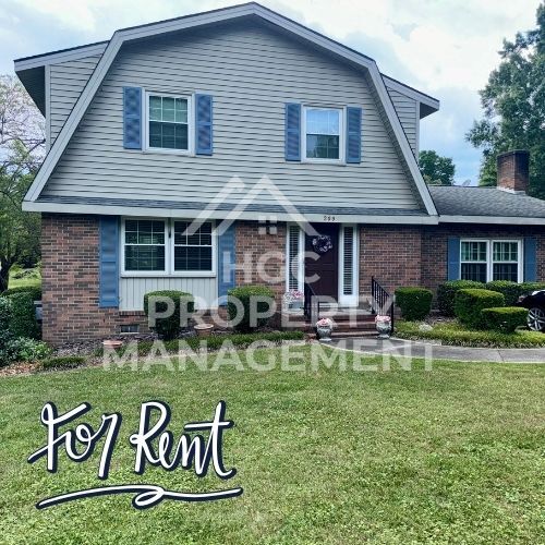 209 Fairway Dr in Eden, NC - Foto de edificio