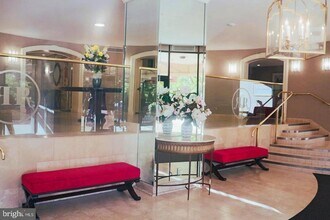 8350 Greensboro Dr in McLean, VA - Building Photo - Building Photo