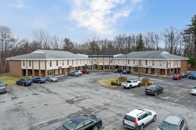 Crescent Commons