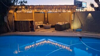 1517 Orange Ave in Costa Mesa, CA - Building Photo