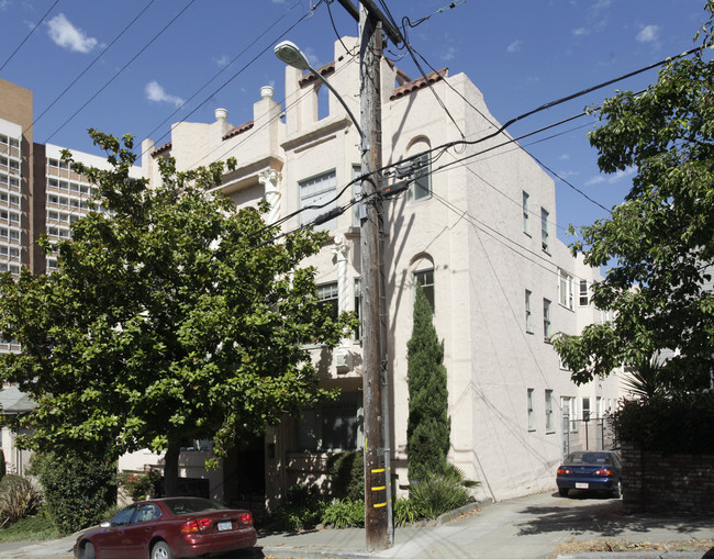 171 Montecito Ave in Oakland, CA - Foto de edificio - Building Photo