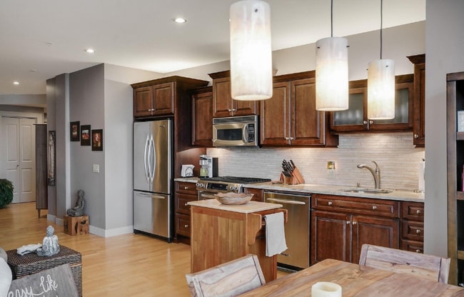 136 SW Washington Ave in Corvallis, OR - Building Photo - Building Photo