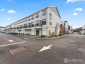 715 Parker Blvd in West Windsor, NJ - Building Photo - Building Photo