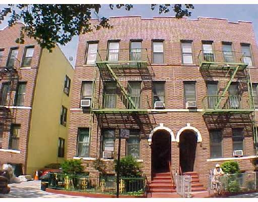 1526 W 4th St in Brooklyn, NY - Building Photo - Building Photo