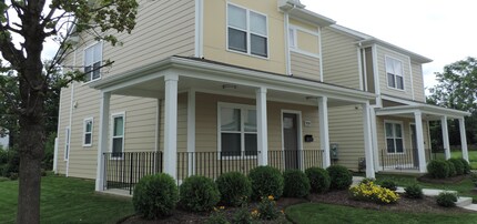 Larimer Pointe in Pittsburgh, PA - Foto de edificio - Building Photo