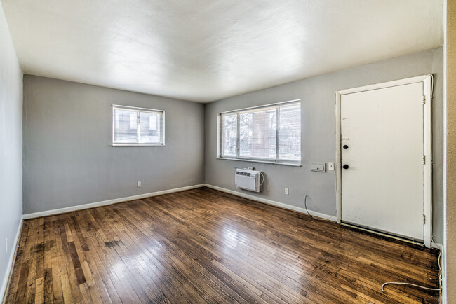 4341 Morgan Ford Rd in St. Louis, MO - Building Photo - Building Photo