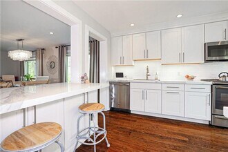 6 Wildwood Rd in Katonah, NY - Building Photo - Building Photo