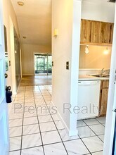 7347 Parkside Villas Dr N in St. Petersburg, FL - Building Photo - Building Photo
