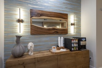 Jackson Hill in Houston, TX - Foto de edificio - Building Photo