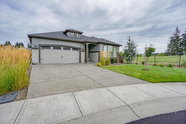 3448 N Abernathy Cir in Ridgefield, WA - Building Photo - Building Photo