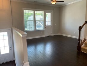 130 Mazarin Ln in Cary, NC - Building Photo - Building Photo