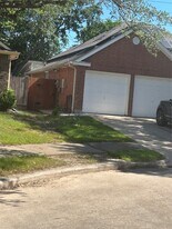 21102 Rushing Creek Ln in Katy, TX - Building Photo