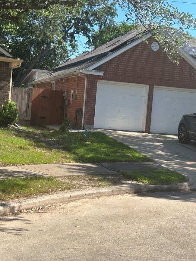 property at 21102 Rushing Creek Ln