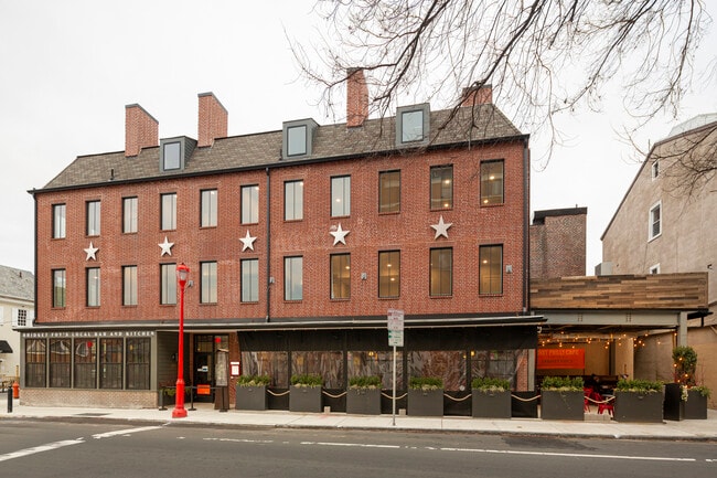 200 South St, Unit LARGE 2 BEDROOM W OFFICE