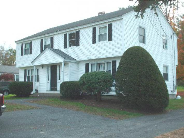 47 Hobart Ln, Unit 47 in Amherst, MA - Building Photo