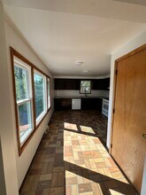 350 Seneca Creek Rd, Unit Apt in West Seneca, NY - Building Photo - Building Photo