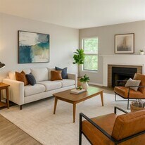 1319 Old Hammond Chase in Atlanta, GA - Building Photo