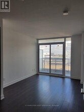 120-120 Varna Dr in Toronto, ON - Building Photo - Building Photo