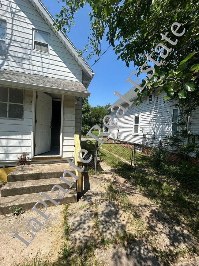 1123 Hamilton St in Toledo, OH - Building Photo - Building Photo