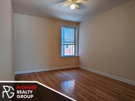 533 W Aldine Ave, Unit 556-W2 in Chicago, IL - Building Photo