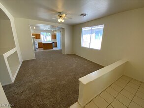 413 Magnolia Arbor St in Las Vegas, NV - Building Photo - Building Photo