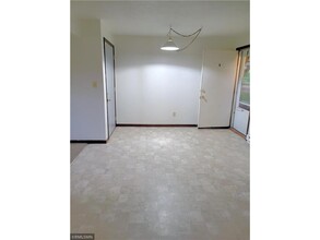 935 Pearl St in Prescott, WI - Building Photo - Building Photo
