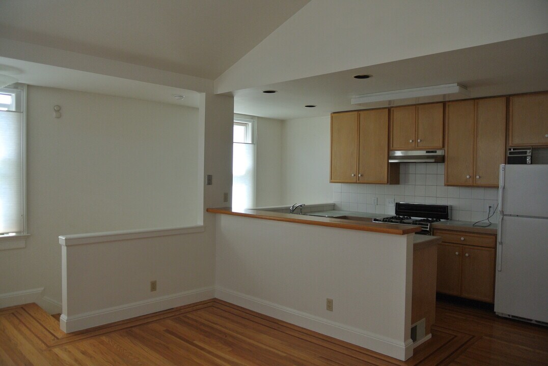 680 Shotwell St in San Francisco, CA - Building Photo