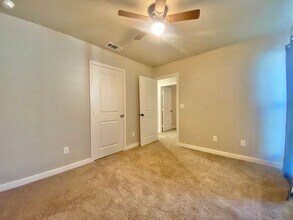 3308 Viola Ave in Lubbock, TX - Building Photo - Building Photo