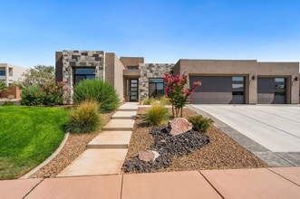 5336 West 3180 South in Hurricane, UT - Building Photo - Building Photo