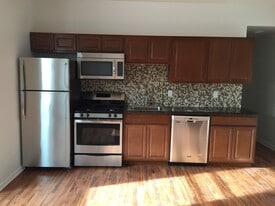 601 N 39th St in Philadelphia, PA - Building Photo