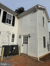 12 Wirt St NW in Leesburg, VA - Building Photo - Building Photo