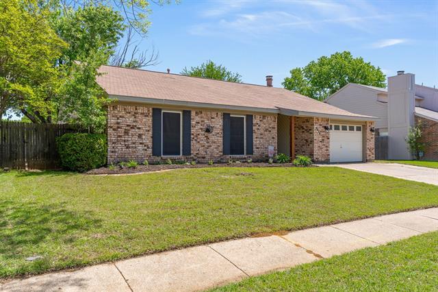 3918 Sweetgum Ct in Flower Mound, TX - Building Photo - Building Photo