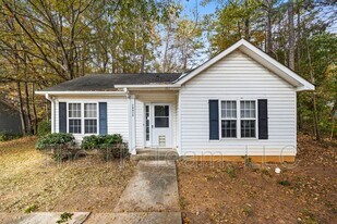 12216 Lullingstone Rd in Pineville, NC - Building Photo