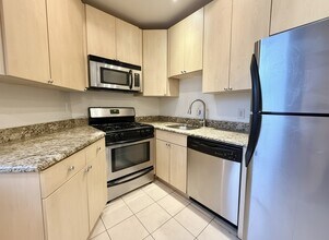 2714 South St in Philadelphia, PA - Building Photo - Building Photo