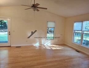 500 Bison Trail in Hillsborough, NC - Building Photo - Building Photo