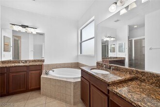 8278 Sumner Ave in Ft. Myers, FL - Building Photo - Building Photo