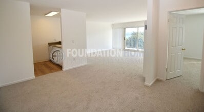 126 Eden Roc Dr in Sausalito, CA - Building Photo - Building Photo