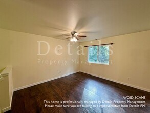 2382 Martin Ave E in Port Orchard, WA - Building Photo - Building Photo