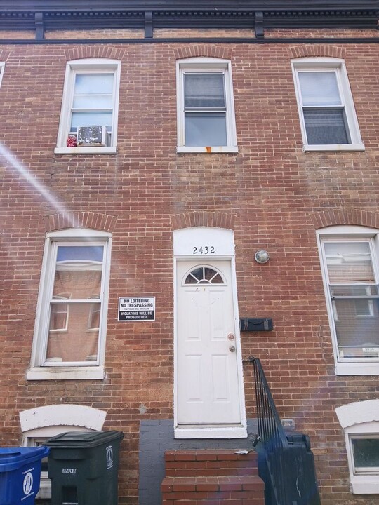 2432 Etting St in Baltimore, MD - Foto de edificio