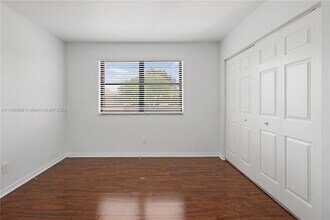 10491 NW 6th St in Pembroke Pines, FL - Building Photo - Building Photo