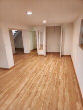 5104 N Kilbourn Ave in Chicago, IL - Building Photo - Building Photo
