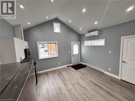 140 Byron Ave in Kitchener, ON - Building Photo