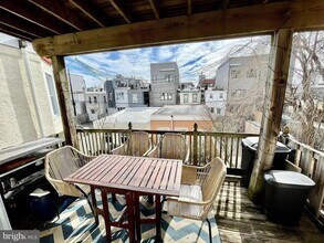 2010 Fitzwater St in Philadelphia, PA - Building Photo - Building Photo