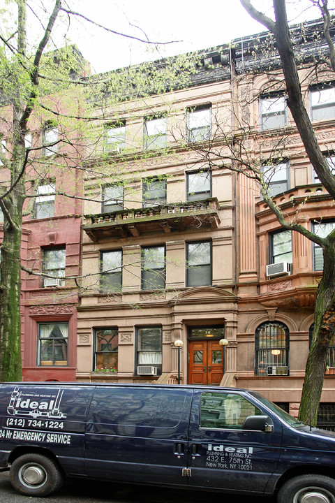 30 W 87th St in New York, NY - Foto de edificio