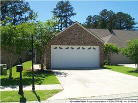 7549 Crepe Myrtle Ln