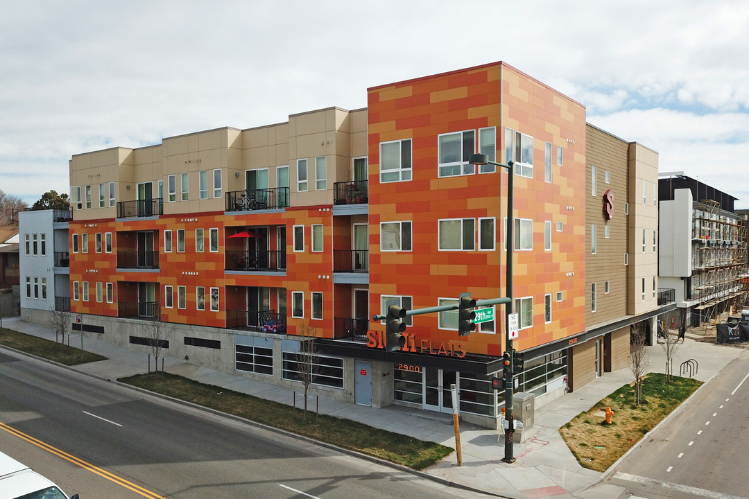 SloHi Flats in Denver, CO - Building Photo