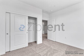 492 Spumante Ln in Manteca, CA - Foto de edificio - Building Photo