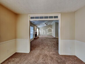 3417 Summit Glen Dr in Loganville, GA - Foto de edificio - Building Photo