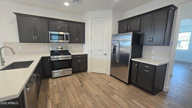 8823 W Pasadena Ave in Glendale, AZ - Building Photo - Building Photo